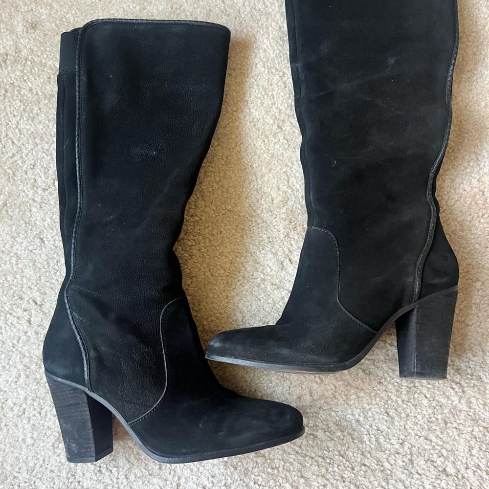 Vince Camuto Black Suede Heel Boots